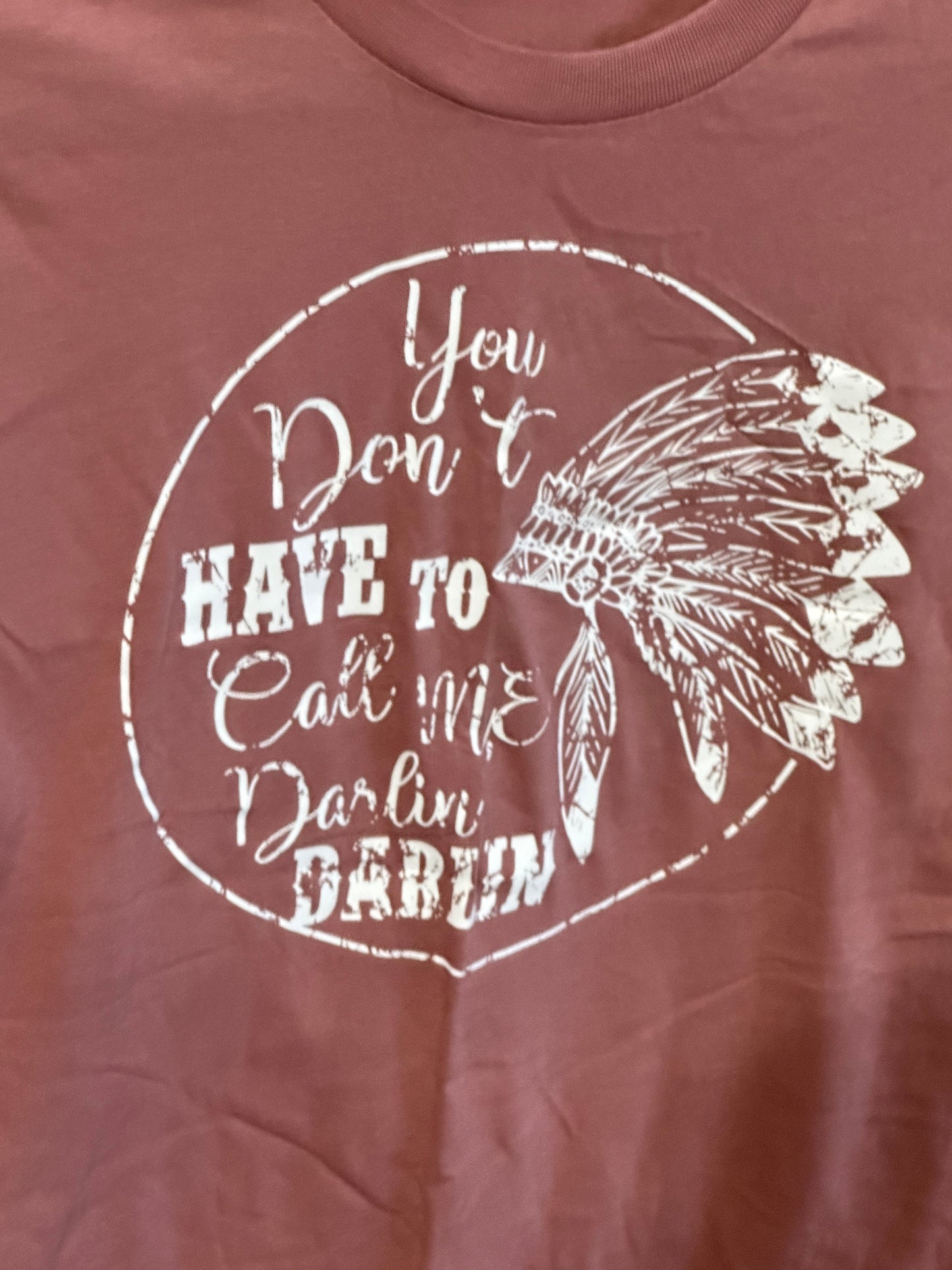 Darlin Graphic Tee